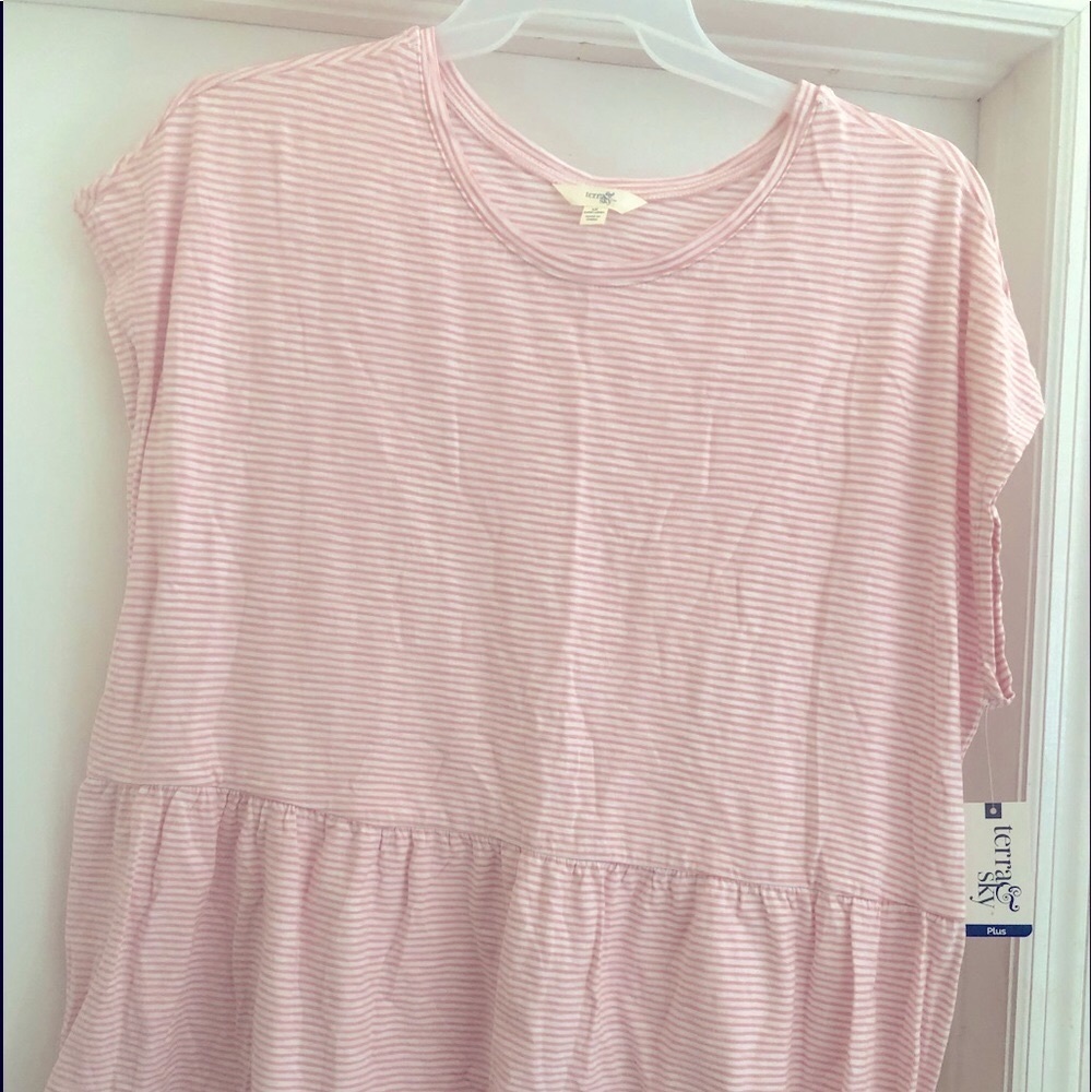 Terra & Sky pullover top